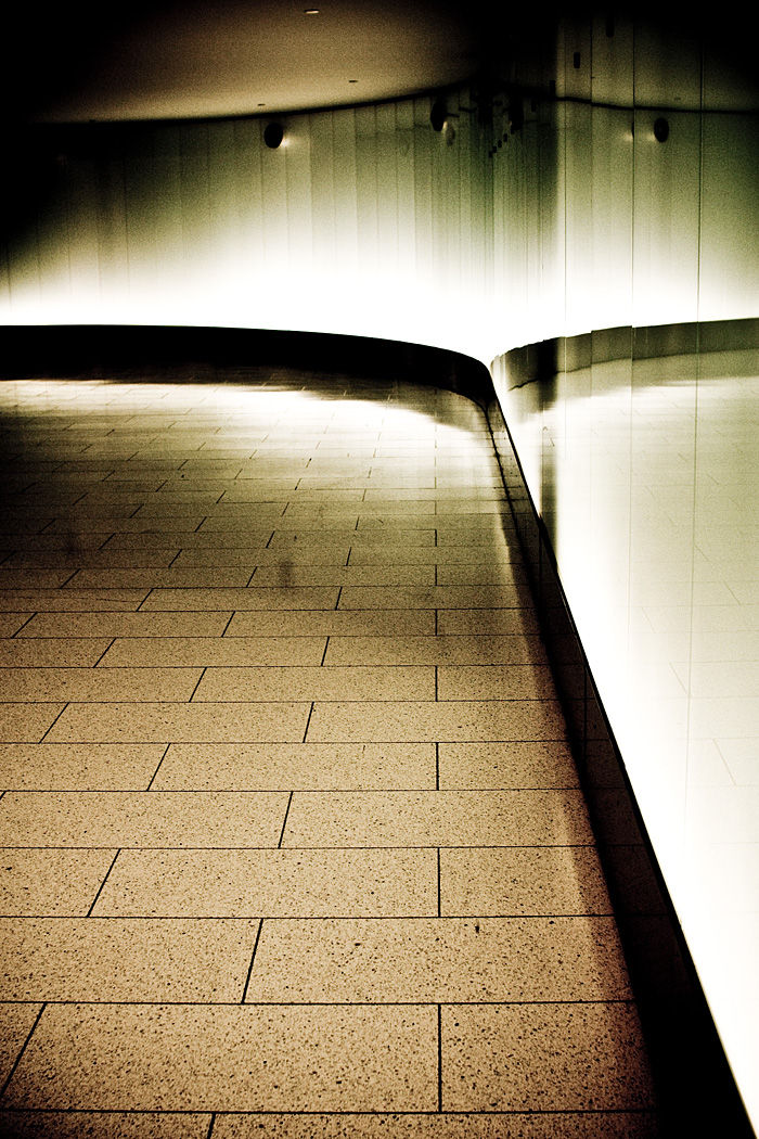 Danse dans un couloir de Métro