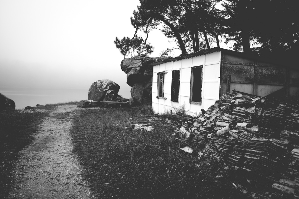 Cabane sur la rivière d'Auray