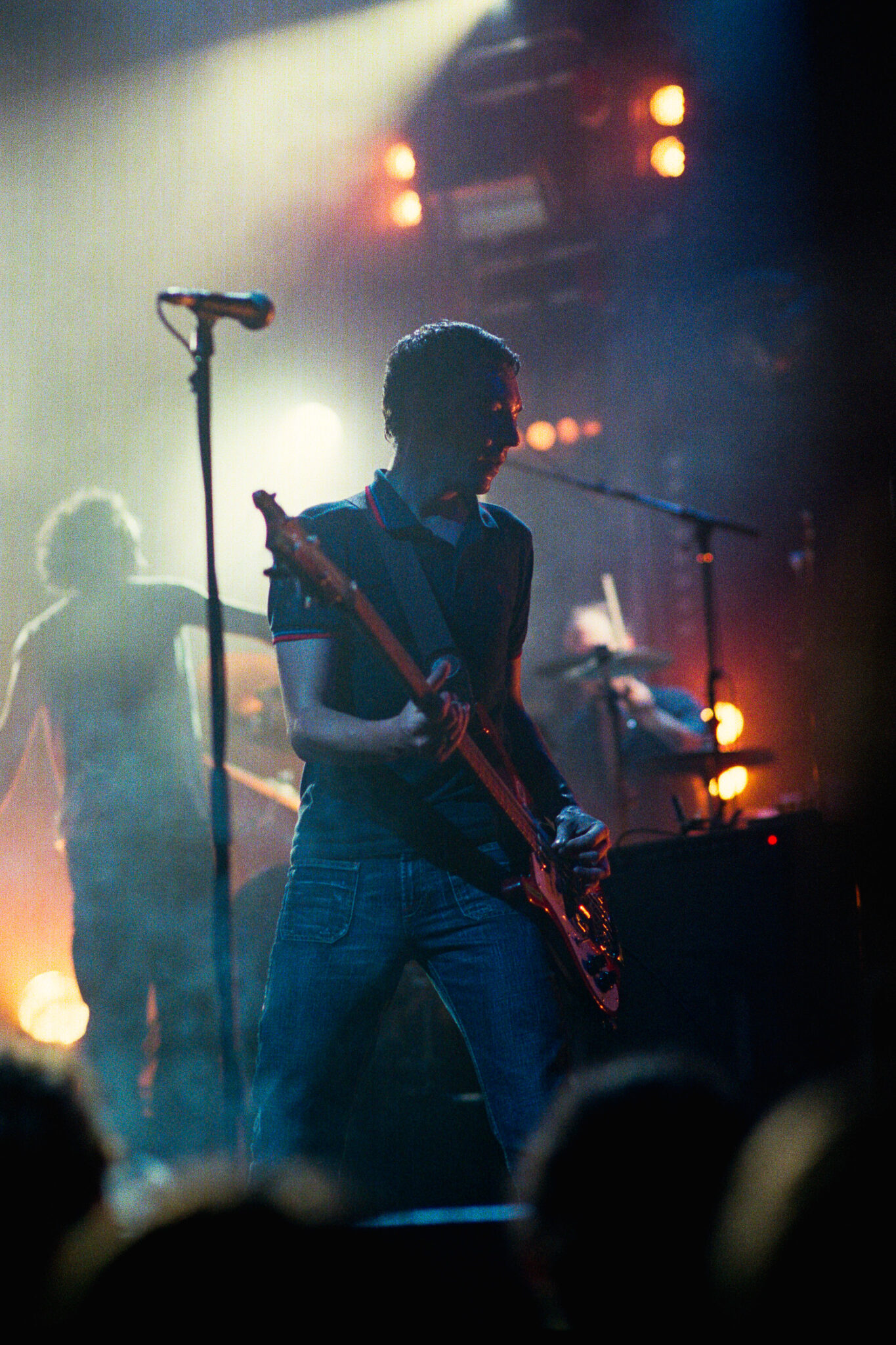 Robin Feix à la basse